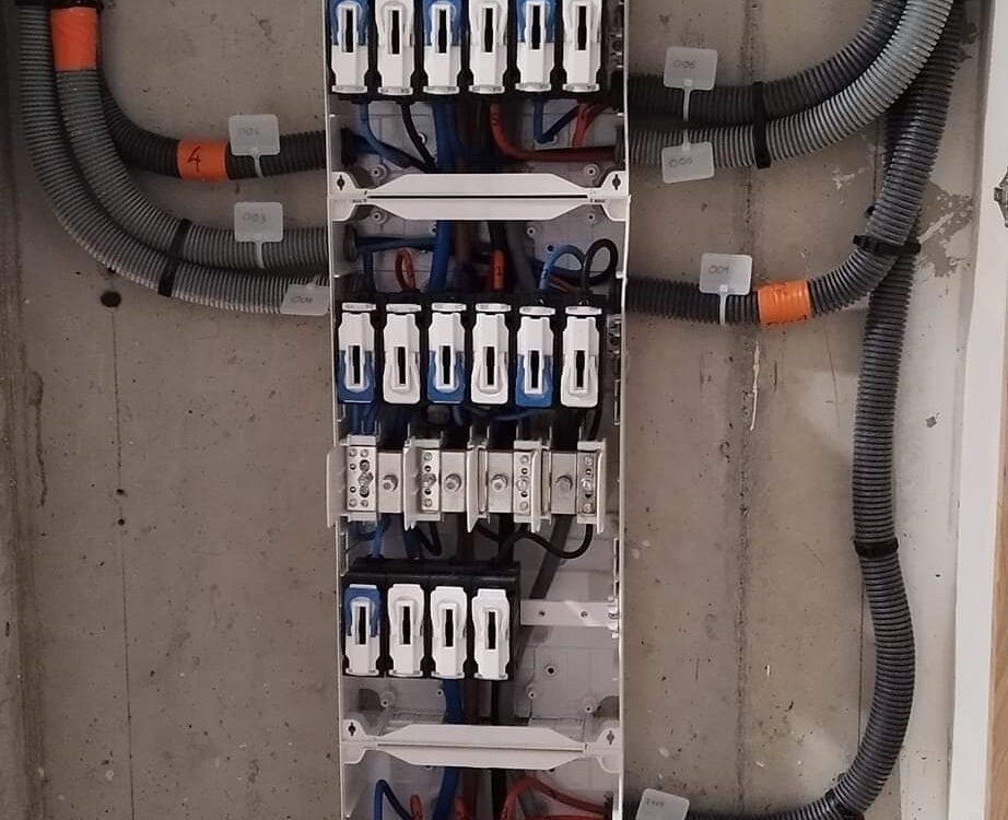 5 922X750 | DomoConcept Rénovation électrique : quand et pourquoi est-ce essentiel ? Pfastatt